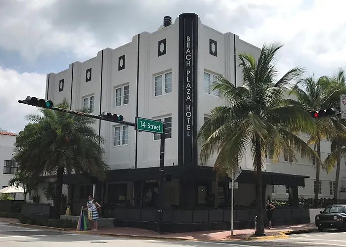 South Beach Plaza