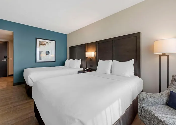  Comfort Inn & Suites Miami International Airport
