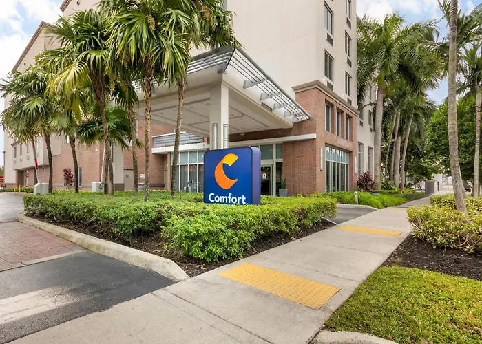 Comfort Suites Miami Airport North