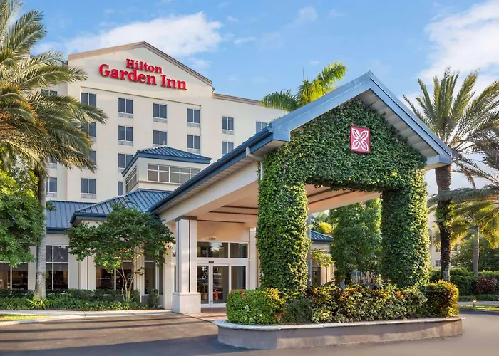 3 star hotels Hilton Garden Inn Miami Airport West