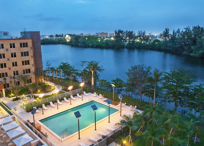 Romantic hotel: Element Miami International Airport