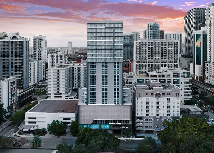 Hotels Close to Airport Atwell Suites Miami Brickell By Ihg